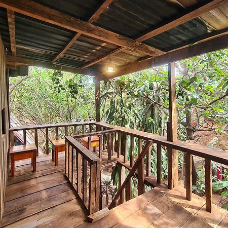 Ratanakiri Homestay & Jungle Trek Banlung Exteriér fotografie